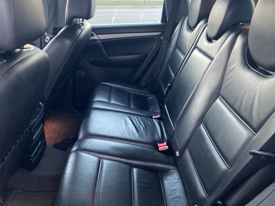 Продам Porsche Cayenne 4,5