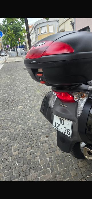 Honda deauville 700 va
