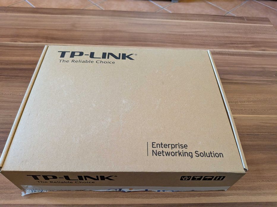 Antena Direcional Exterior TP-Link TL-ANT2414A (14dBi)