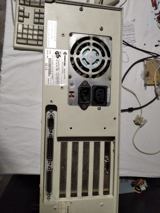 Desktop Samsung SD700 Raro