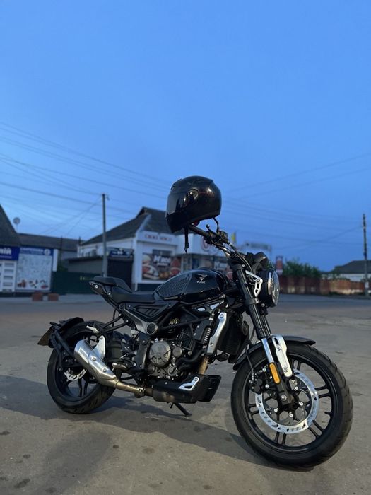 Loncin Voge 300 ac