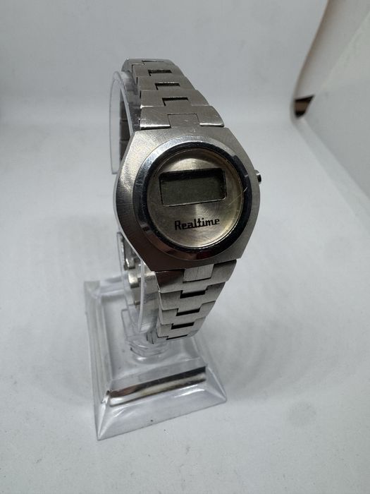 Zegarek Realtime vintage LCD stalowy unikat niesprawny