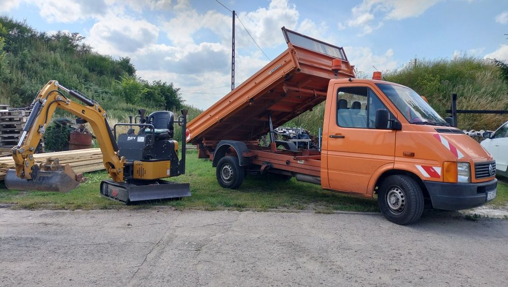 Rozbiórka i wyburzanie opróżnianie mieszkań transport