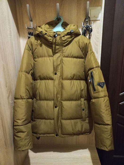 Куртка пуховик зимняя зимова р-р 54 XL новая