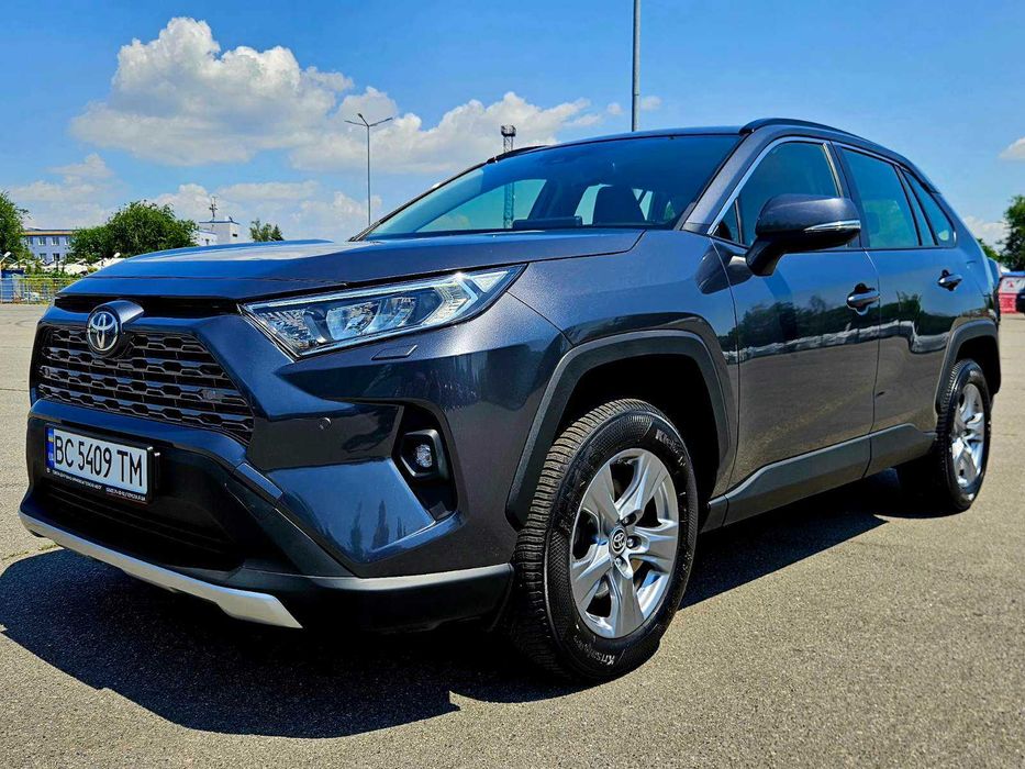 Toyota RAV4 2024р 2.5 гібрид офіційний