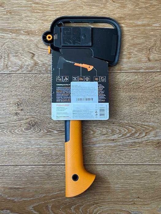Топор универсальный Fiskars X7 XS (1015618)