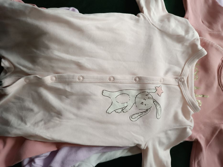 Pajac niemowlecy r. 68, 3-6, 5 sztuk bawełniane i wygodne, cool club