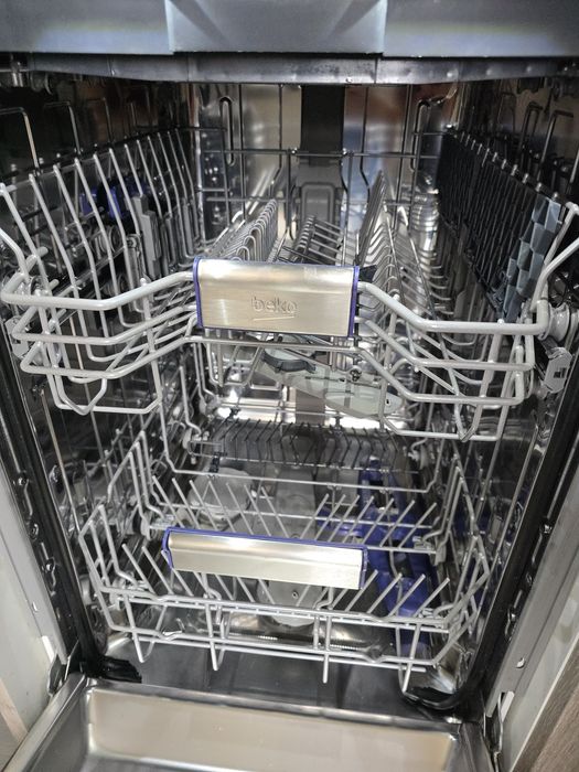 Zmywarka BEKO DIS28122 45cm