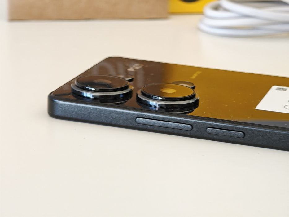 POCO M6 PRO 8/256 jak nowy! Komplet + dodatki