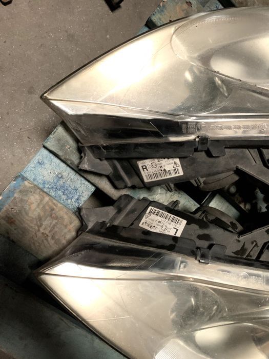 Farois Peugeot 407 xenon