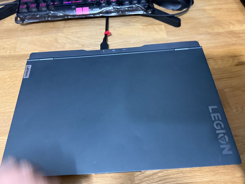 Продам свій ноутбук Legion Slim  7