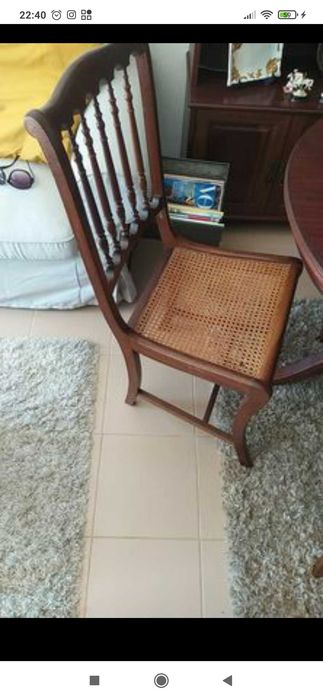 Conjunto de Sala Majestoso em Madeira Maciça e Palhinha