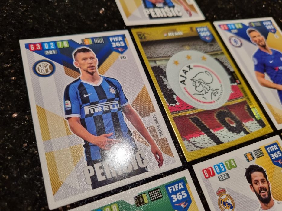NOWE karty piłkarskie 2020 FIFA 365 Adrenalyn XL Panini Giroud Young