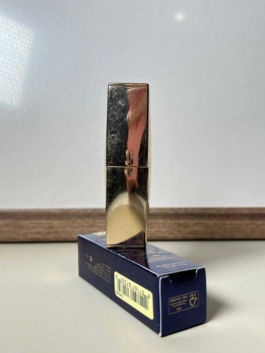 Губна помада Estee Lauder Pure Color
