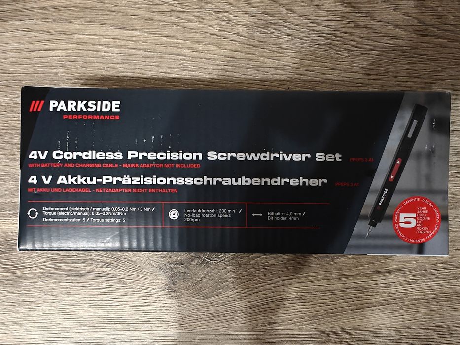 Precyzyjny wkrętak akumulatorowy Parkside 4V + etui ładujące 48 bitów