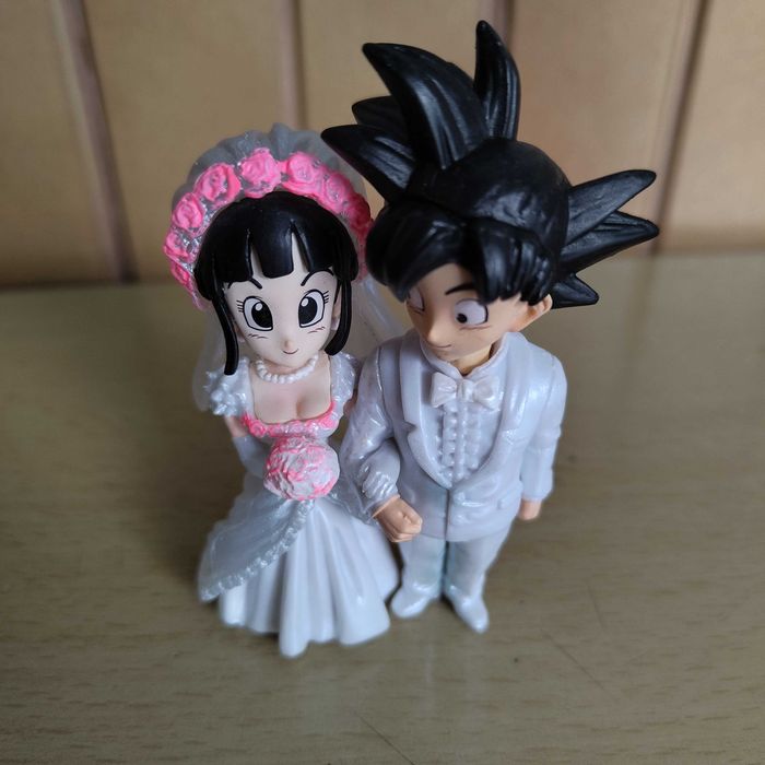 Figura Casamento Son Goku e Kika Dragon Ball