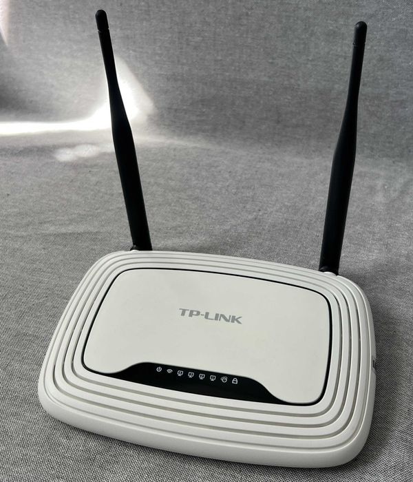 Router TP-Link TL-WR841N