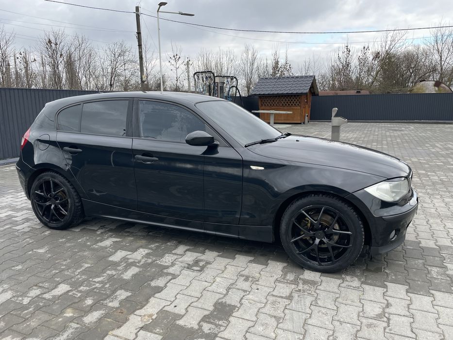 BMW 2.0 дизель 2005 рік