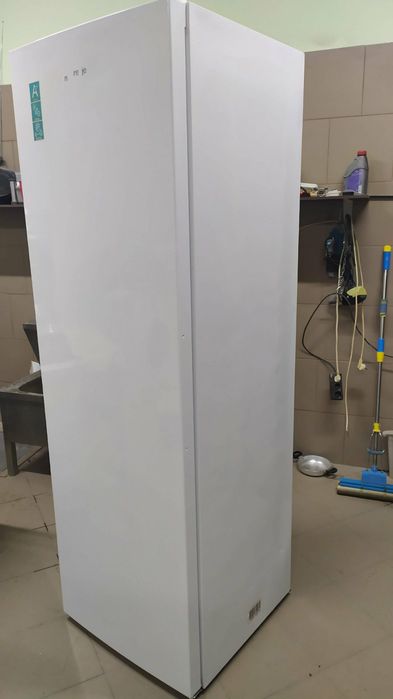 Холодильник 185см БиоФреш.