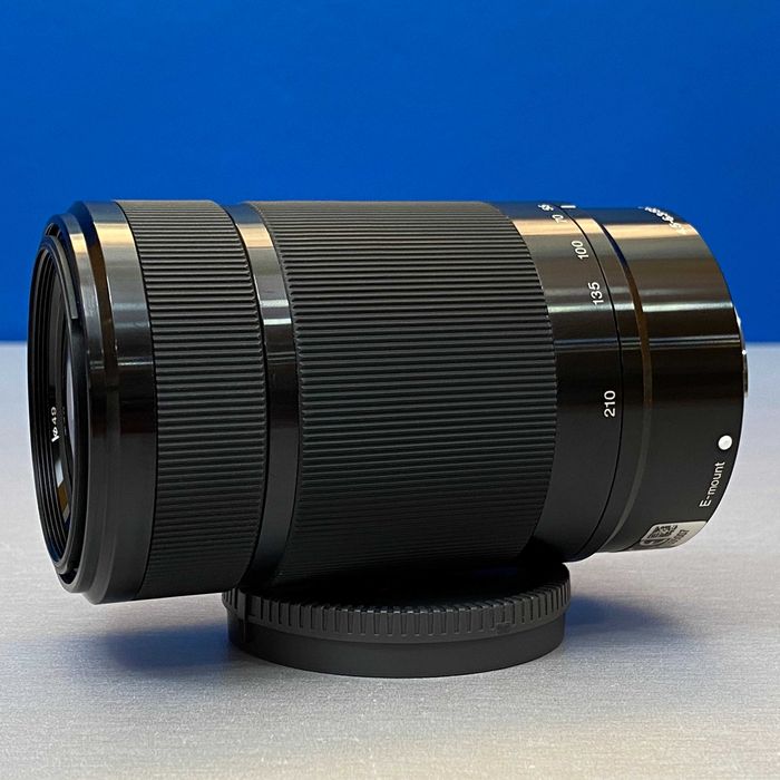 Sony E 55-210mm f/4.5-6.3 OSS