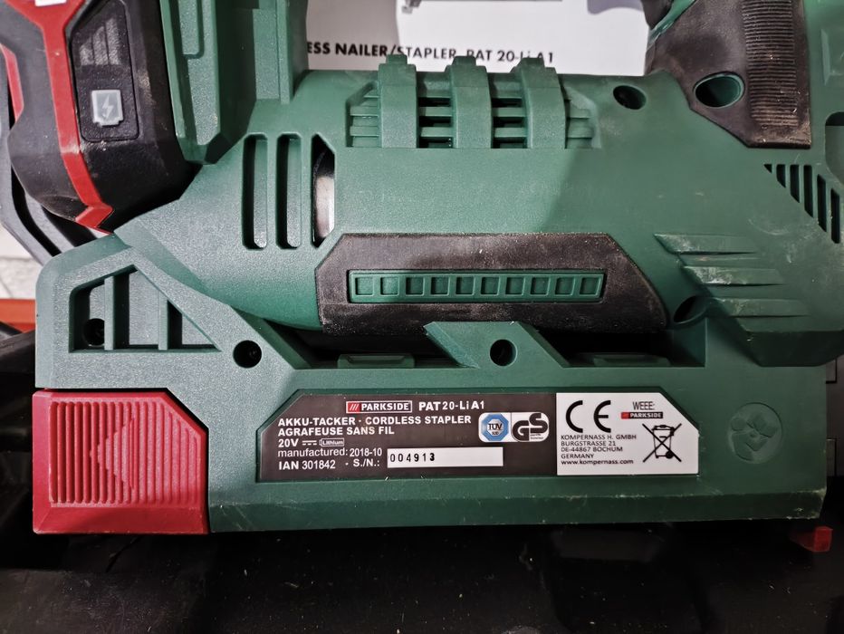 Акумуляторний степлер Parkside Pat 20 li