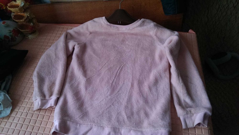 Махровый розовый свитшот для девочек, с пайетками от H&M 134-140 размр
