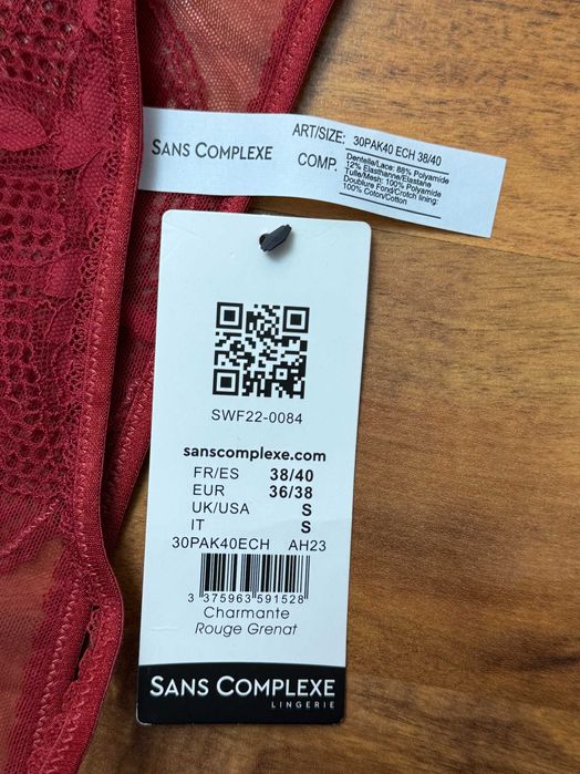 Stringi seksowne koronkowe czerwone majtki coquette Sans Complexe S 36