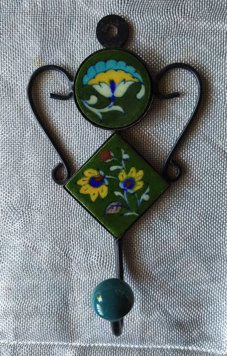 Ceramic and Iron Coat Hanger