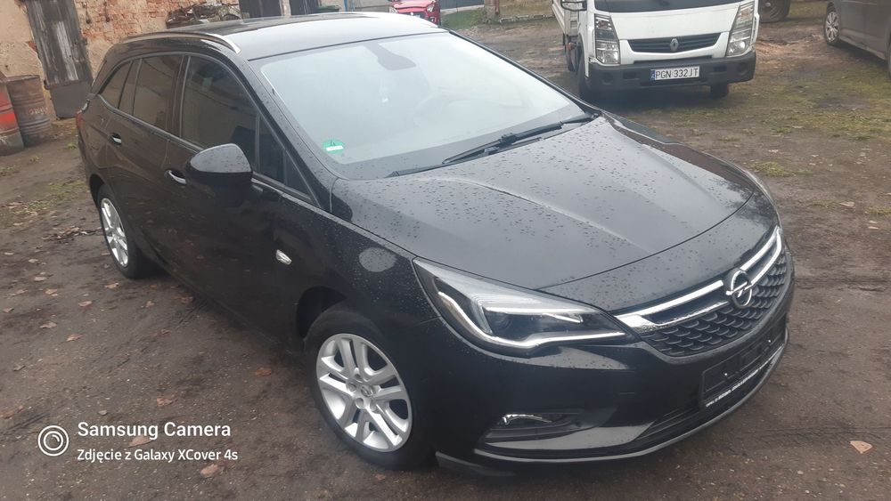 Opel Astra 1,4T 150KM  bezwypadkowa