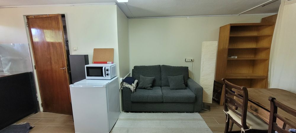 Estudio independente c jardim