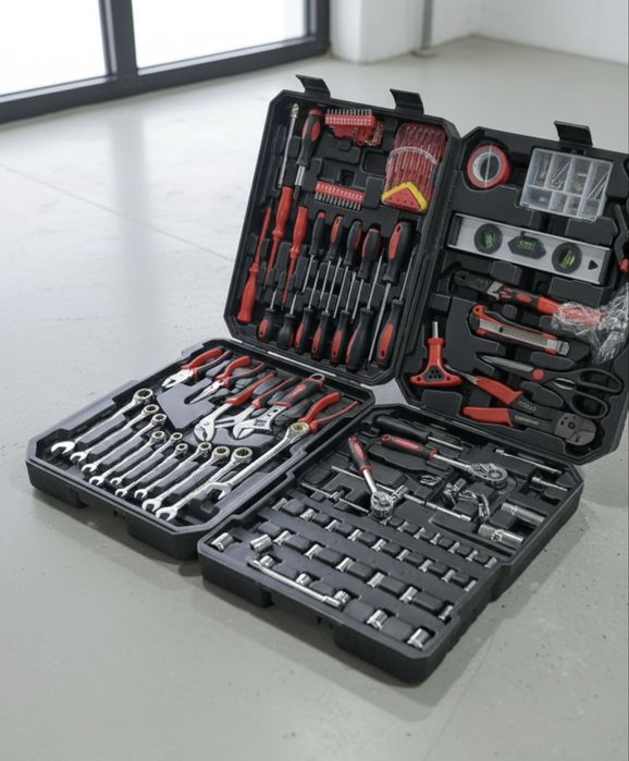 Набір інструментів у валізі VÖGLER GmBh 1000 ел.