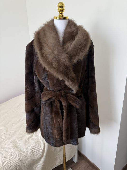 Futro naturalne z norek obszycie sobolami, rozmiar L