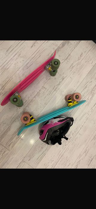 kask, fiszka, deskorolka