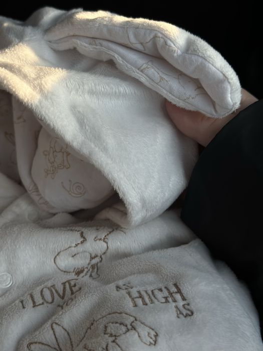 Комбинезон осень , человечек на выписку