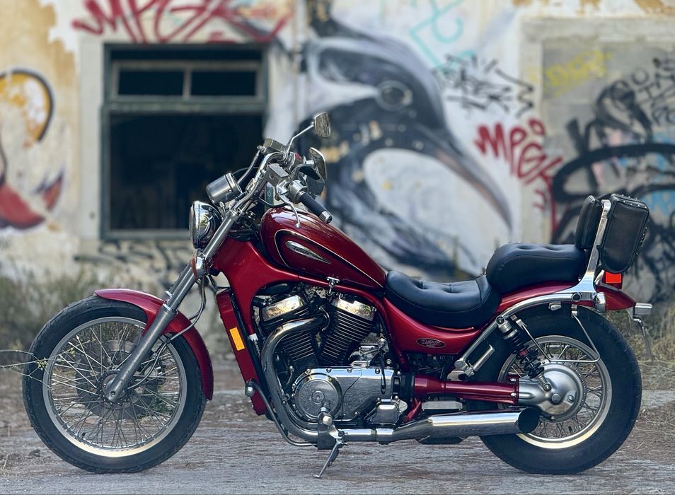 Suzuki Intruder VS800 impecavel