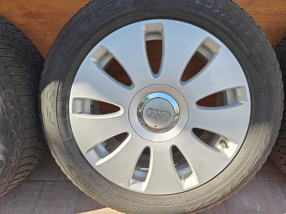 Felgi aluminiowe oryginalne Audi 5x112 7J 16