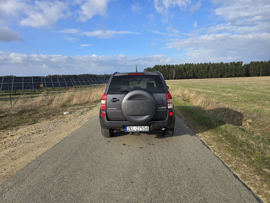 Suzuki grand vitara 2