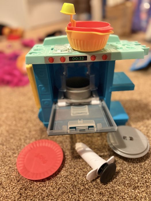Play-Doh Kitchen piekarnik