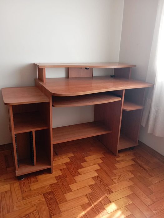 Bazer com tudo barato. Móveis de casa colchão casal