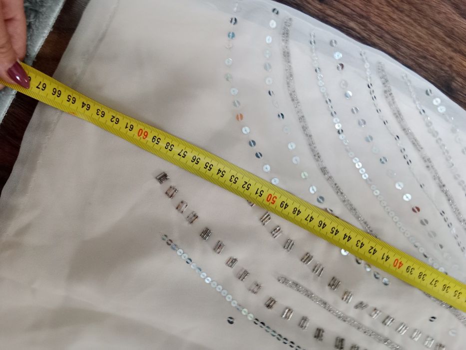 Sukienka  cekinowa roz.36