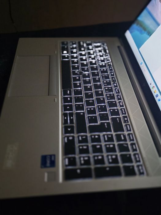 Portatil hp i7 com teclado iluminado