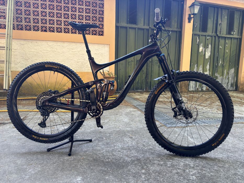Bicicleta de Enduro Giant