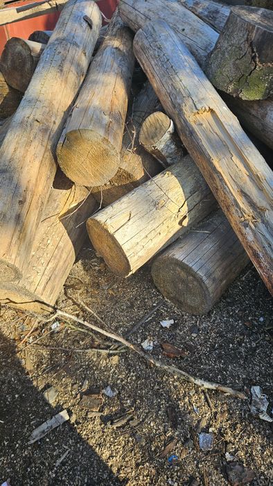 Drewno metry lub klocki opalowe kominkowe