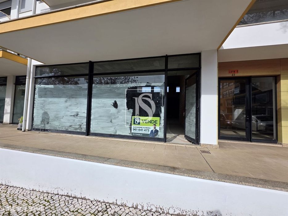 Espaço comercial com 205m2 em ValRio, Viseu