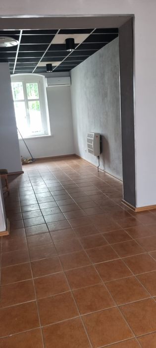 Sprzedam Lokal użytkowy usługowy Wołów Piłsudskiego 19 30 m^2 główna u