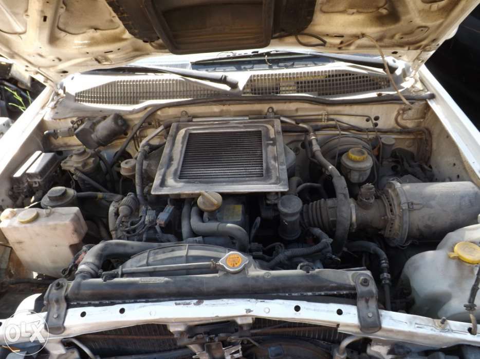 Nissan terrano 2 peças