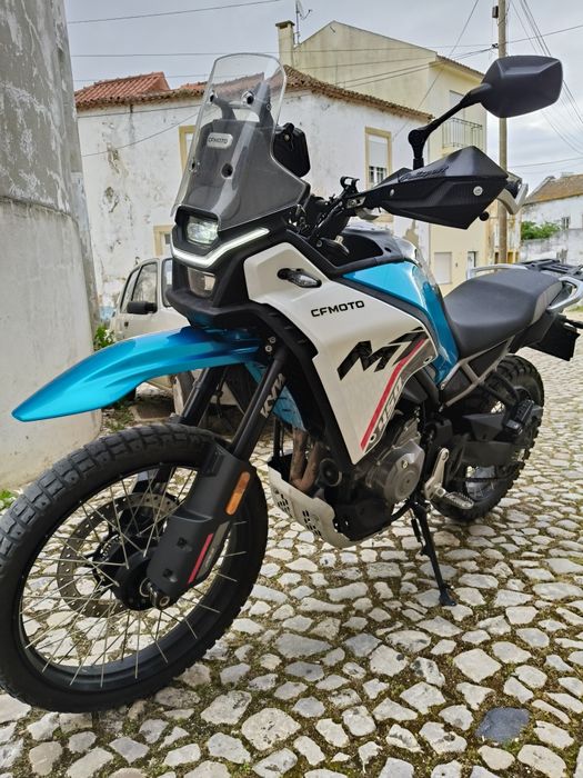 Cf MOTO 450MT, como nova