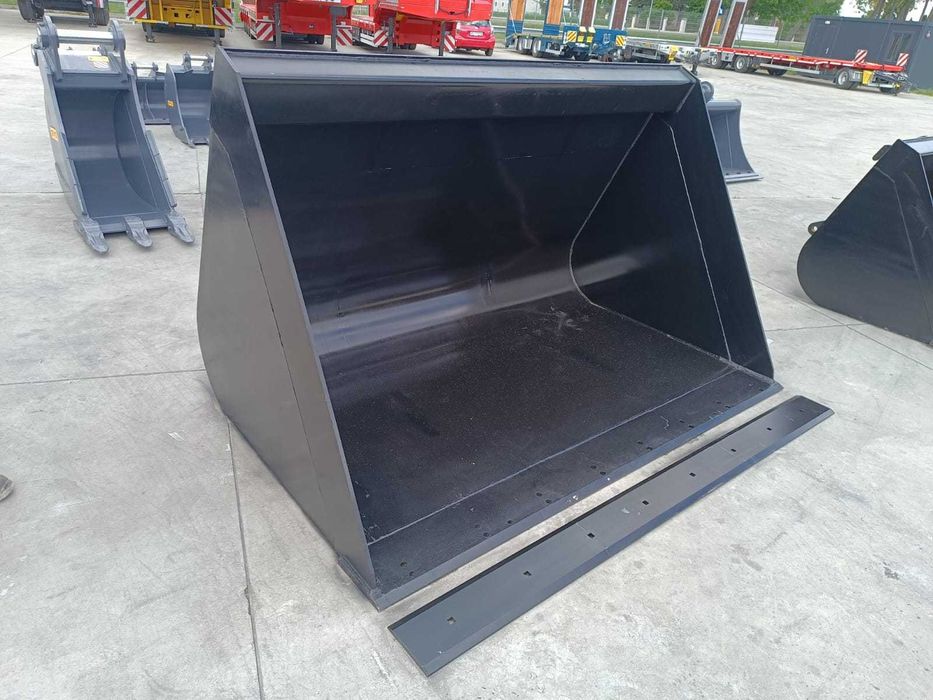 Łyżka 2,5m3 do ładowarki teleskopowej JCB nowa !!! STRIMTECH