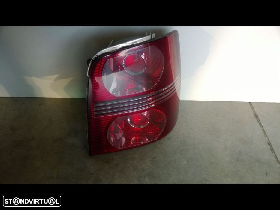 Farolim Vw Touran 2010
