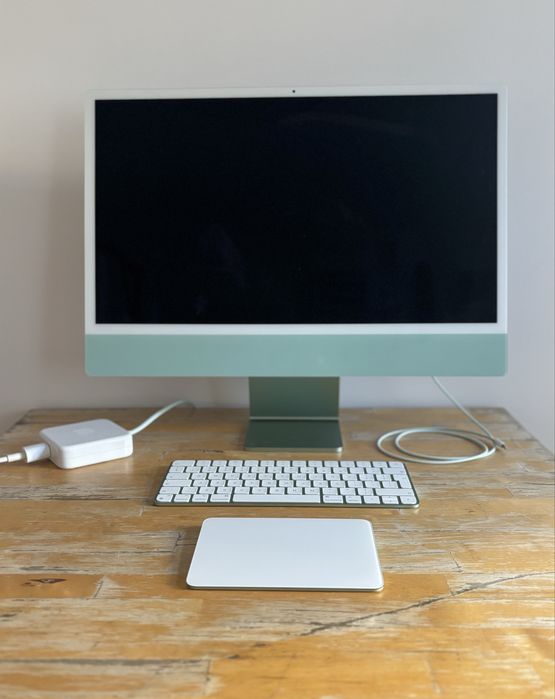 iMac 24” / Gładzik MagicTrackpad (USB-c) / Klawiatura Magic Keyboard